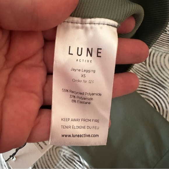 Lune Active Silvered Olive Seamless Jayne Rec Fabric Silky Soft Leggings NWT XS - Picture 11 of 16